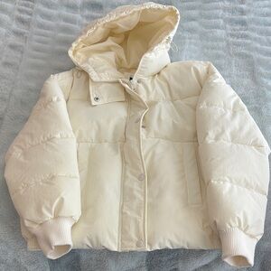 Levi's Off-White Puffer Jacket with Hood